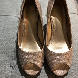 Never worn gold peep toe heels